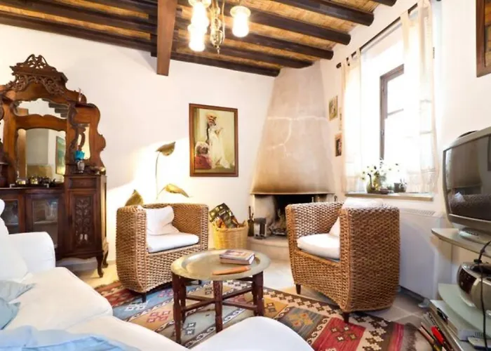 Historical House In The Old Of Holiday home *